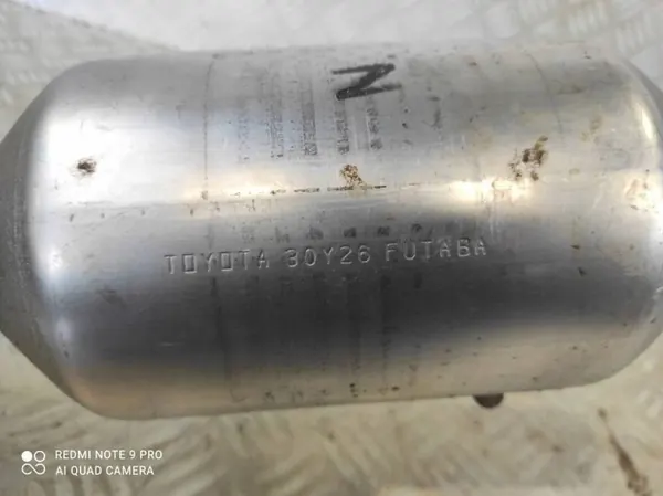 Toyota OEM 30Y26 Endschalldämpfer - Gebraucht image 7