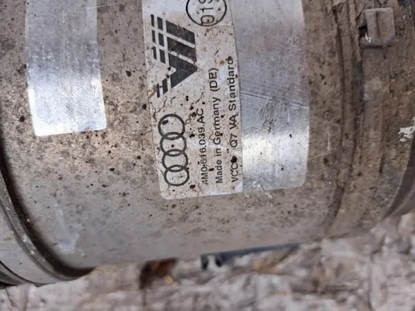 Amortecedor Dianteiro Esquerdo Audi Q7 OEM 4M0616039AC image 3