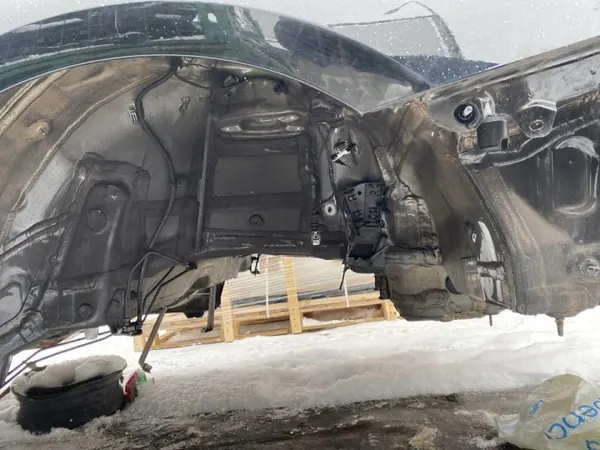 Aleta trasera izquierda BMW 3 2019 OEM 291056 image 4