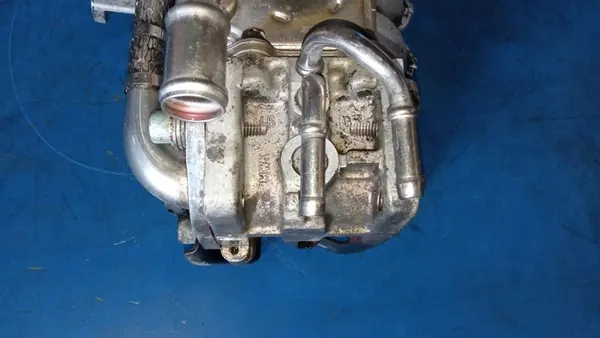 Volkswagen OE 03G129713C Coletor de admissão image 6