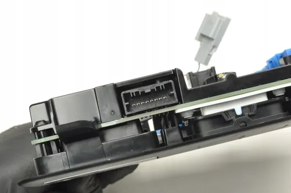 Lampe intérieure Ford Fiesta MK8 OEM DS7T-15K609-CC image 7