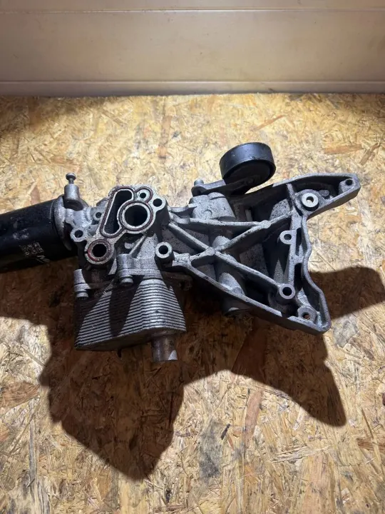 Ölfiltergehäuse-Basis OEM 06J903143AG - Gebraucht image 5