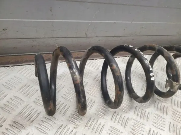 Muelle trasero Dodge Durango 2014 OEM 05168224AB image 3