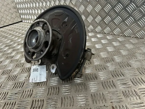 UTO61354 Moyeu de roue arrière pour Mercedes E W213 2017 image 4