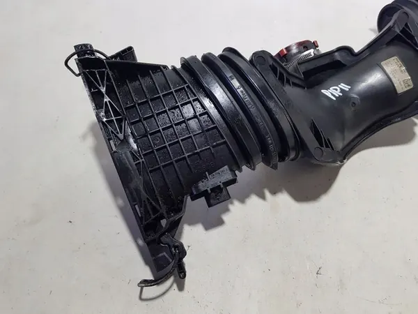 MERCEDES W212 W217 W218 W231 W205 W222 W164 LUCHTINLAAT image 5