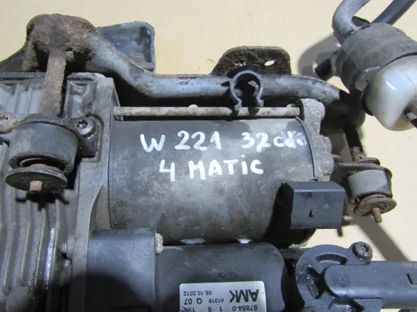 Compressor suspensão ar Mercedes Classe S W221 A2213201704 image 4