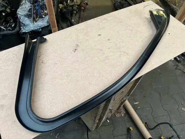 OEM 156108478 Coupé-lasinreuna Vasen Etu Alfa Giulia image 4