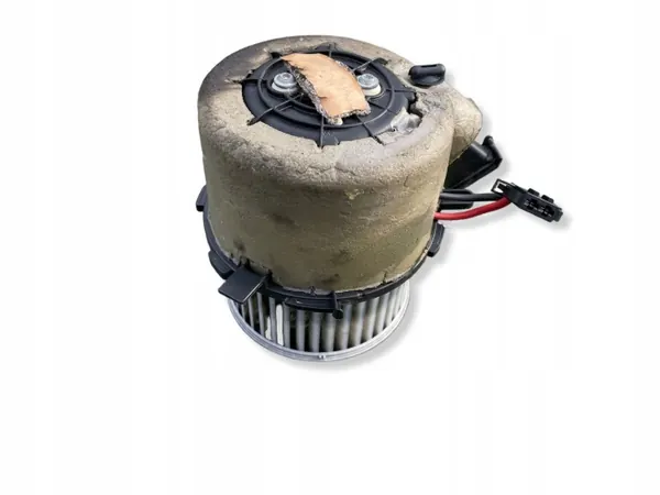 Gebläsemotor Audi A4 B8 A5 OEM 8K1820021 image 2