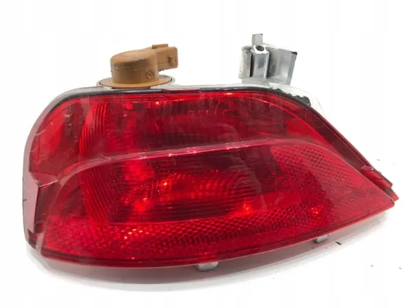 Bakre höger stötfångarlampa OEM 265808906R Renault Megane IV image 2