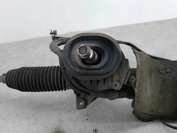 Direção elétrica VW Golf V 1.9 image 7