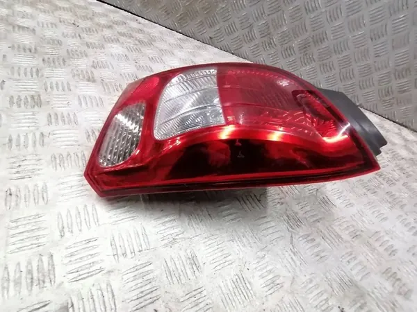 Lámpara Renault OE 8200387889 image 2