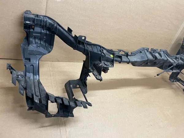 MERCEDES A KLASA W169 Paraurti Anteriore image 3