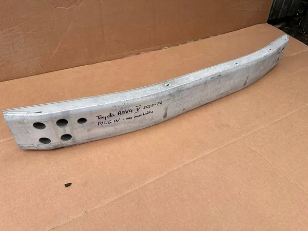 TOYOTA RAV4 V 2021-23 Viga de Para-choque Frontal Híbrido Plug-in image 4