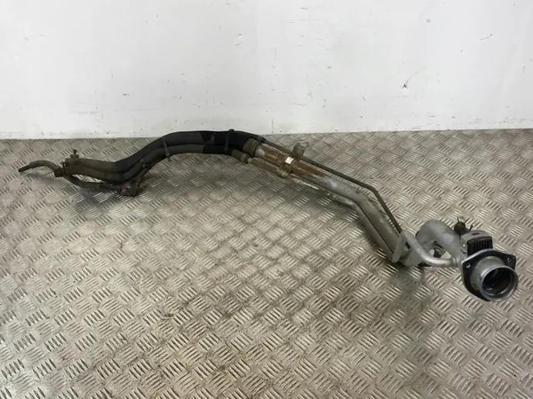 Col de remplissage OEM FOB33469 pour SsangYong Rexton image 2