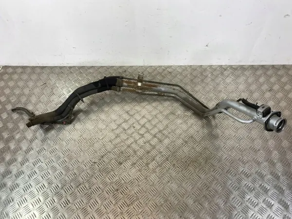 Col de remplissage OEM FOB33469 pour SsangYong Rexton image 5