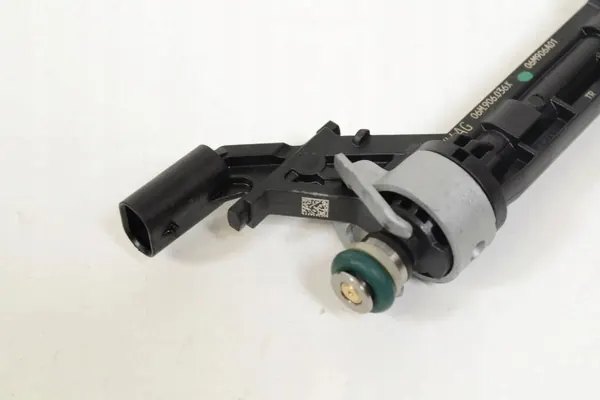 AUDI A5 F53 Brandstofinjector set 2017 Gebruikt image 3