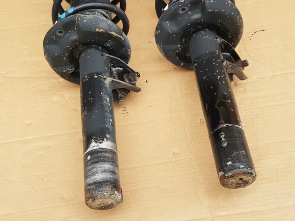 Amortizzatori + Molle Anteriori / SEAT LEON II - VW GOLF VI image 4