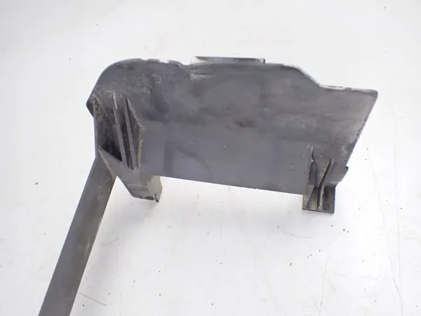 Cache Radiateur Mercedes S500 W221 OEM A2215050130 image 6