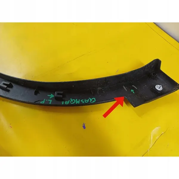 Nissan OE Etu Lokasuoja Trim Vasen image 6