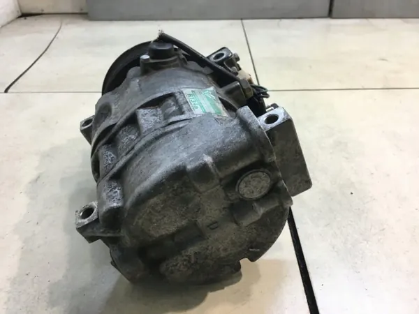 Compresseur climatisation Mercedes-Benz OE 0002340711 image 6