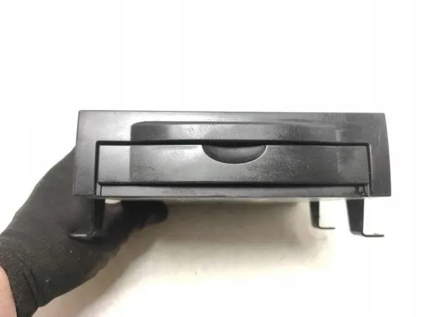 Trocador CD/DVD Volvo XC60 OEM 31310241 - Usado image 3