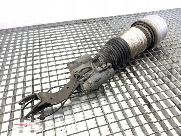 Fram Höger Stötdämpare Mercedes CLS 3.0 image 4