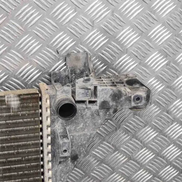 Radiador de agua Renault Master III Opel Movano B Nissan NV400 image 4