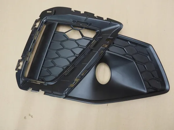 Grille de pare-chocs droit OEM 8W0807682AM Audi A4 B9 image 2