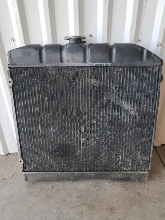 Vattenkylare Mercedes W108 W109 3.5 V8 1095010301 image 2