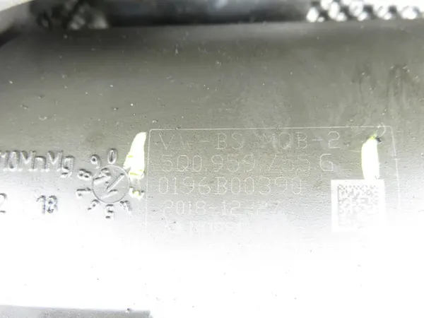 Colector de admisión VW Passat B8 2.0 TDI OEM 5Q1423105G image 4