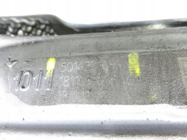 Colector de admisión VW Passat B8 2.0 TDI OEM 5Q1423105G image 5