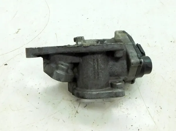 Válvula EGR Renault OEM 8200630740 para Megane II 1.9 DCI image 4