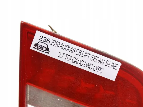 Luz trasera izquierda Audi A6 C6 Lift image 6