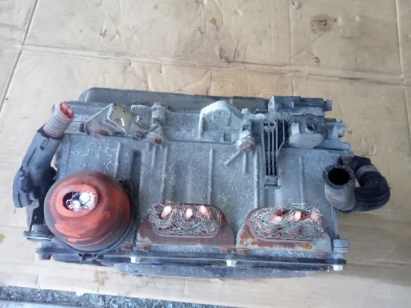 Toyota OEM G9200-47190 Inverter för Auris II Hybrid image 7