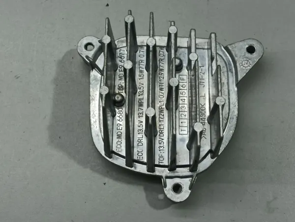 Volkswagen ID.7 2023 LED-moduuli OEM L6481701 image 2
