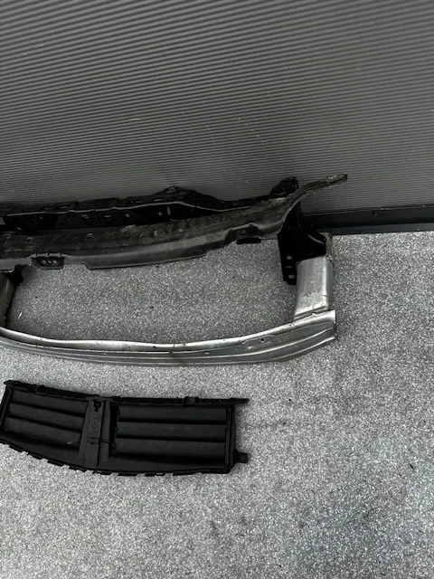 Viga de reforço frontal Opel Astra K V Lift image 2