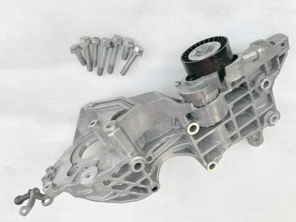 Volkswagen OE 03L903143K Alternatormontage image 2