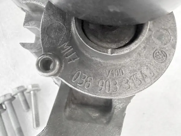 Volkswagen OE 03L903143K Alternatormontage image 4