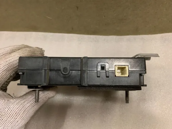 Módulo de freno Lexus RX 450H OEM 896C048020 image 3