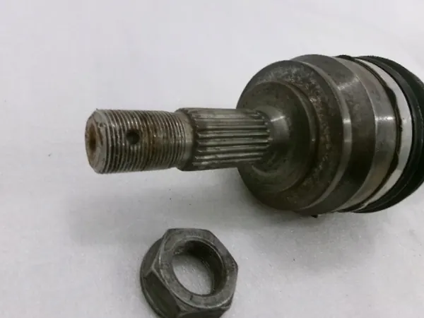 PEUGEOT 208 II 1.5 BLUEHDI Eixo CV Direito image 3