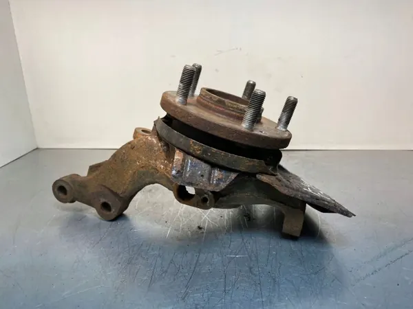 Cubo de roda dianteira Hyundai i40 OEM FBZ23712 - Usado image 6