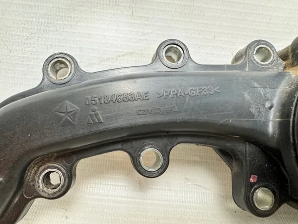 Carcasa de termostato Jeep Chrysler Dodge 3.6 V6 Pentastar OEM image 2