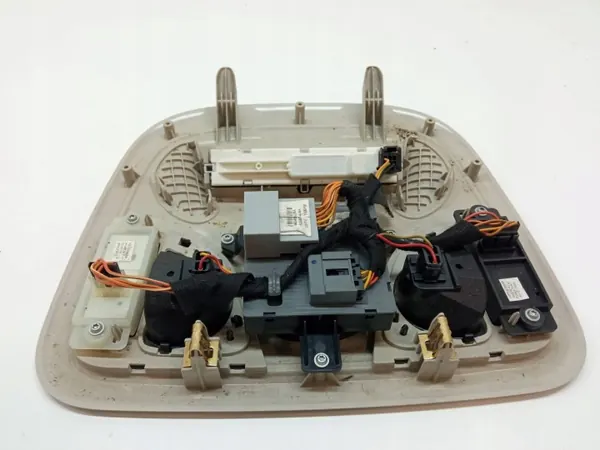 Luz de teto OEM A2390C204HDA para Jeep Cherokee V image 7
