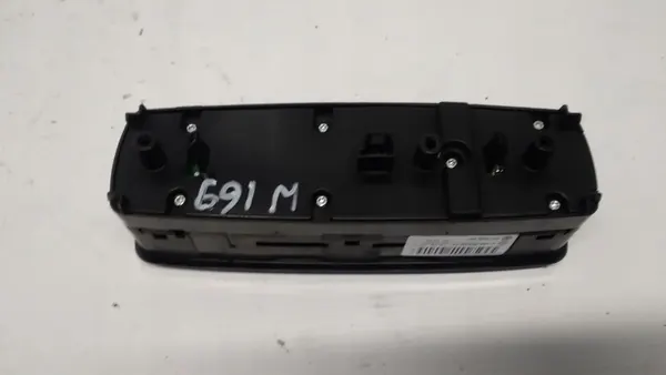 MERCEDES A-KLASA W169 Raam Bediening Paneel A1698206610 image 2