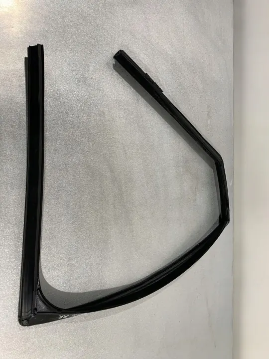 Jaguar F-Pace takaoven ikkunatiiviste OEM FBZ18718 image 5