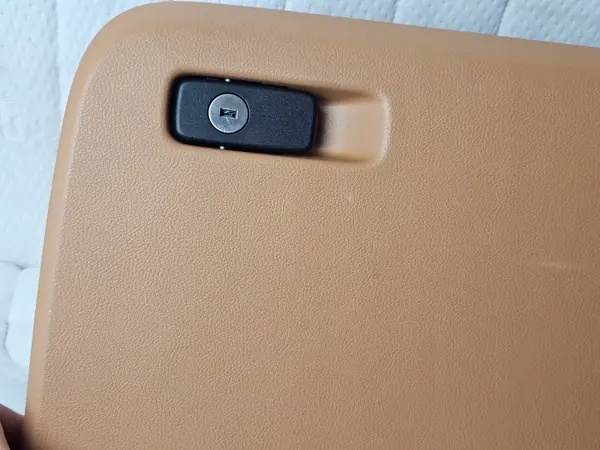Passagiers consolebakje Lexus NX II OEM 55552-78030 image 3