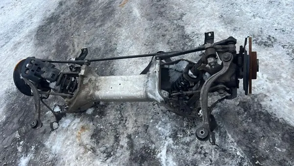 Citroën DS7 Crossback achteras OEM 9817524080 image 3