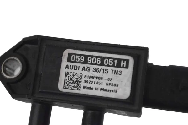 DPF Trycksensor Audi A8 D4 3.0L 2015 OEM 059906051H image 5