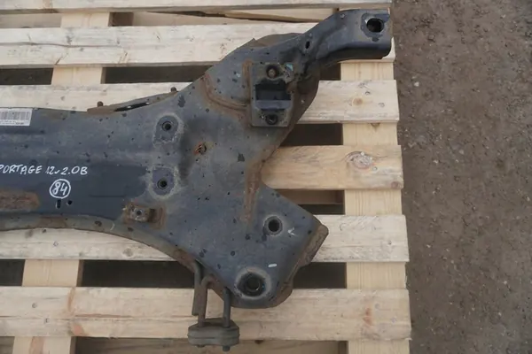 KIA SPORTAGE III SL Trave di Sospensione Anteriore 2.0B 4X4 624002Y000 image 4