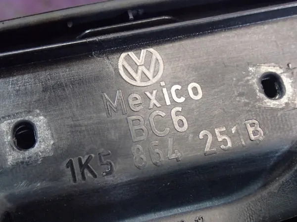 VW Jetta V III Käsinoja OEM Zawada-362811- Käytetty image 8